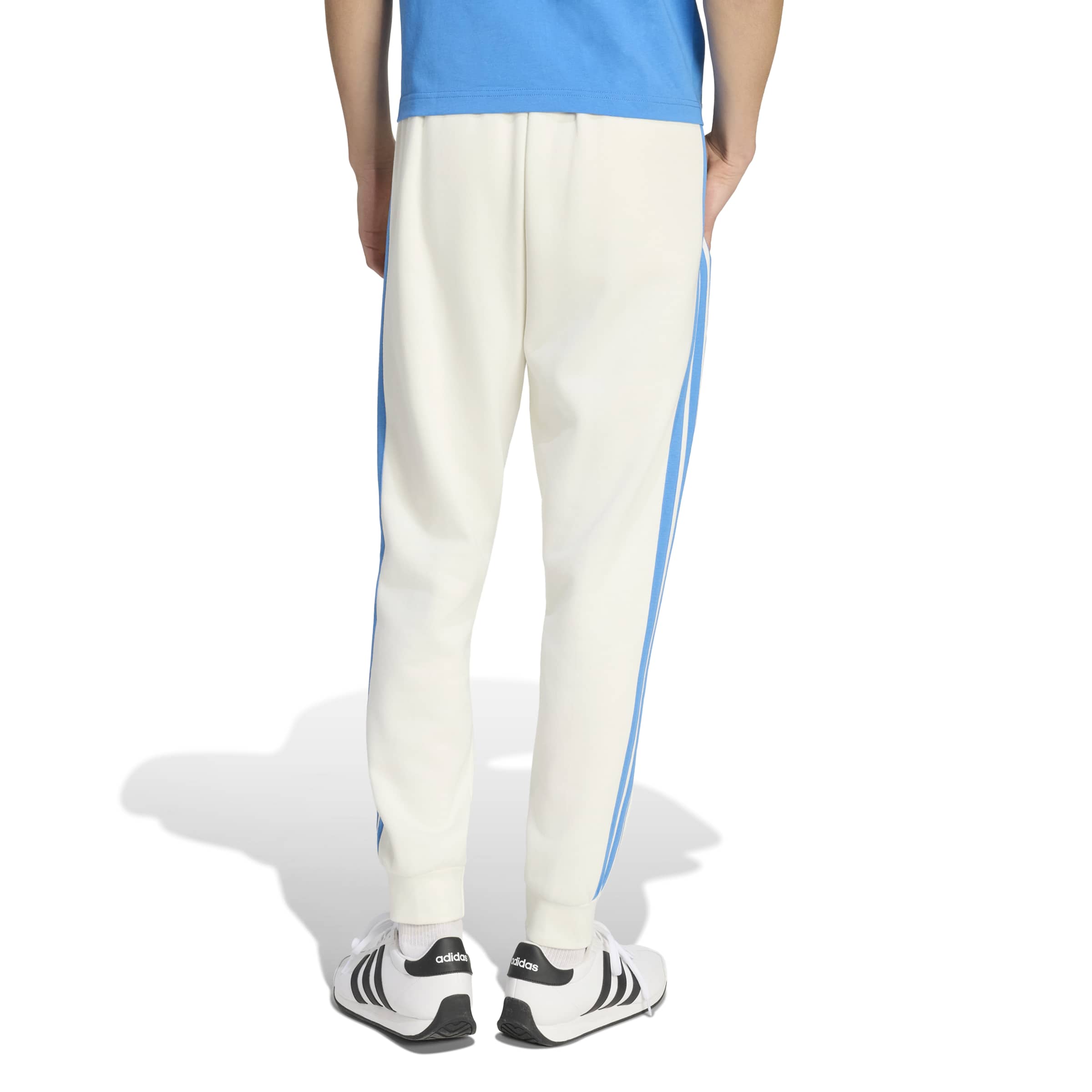 Adidas-Essentials-3-Stripes-Fleece-Joggers-KD4834-syrrakos-sport (3)
