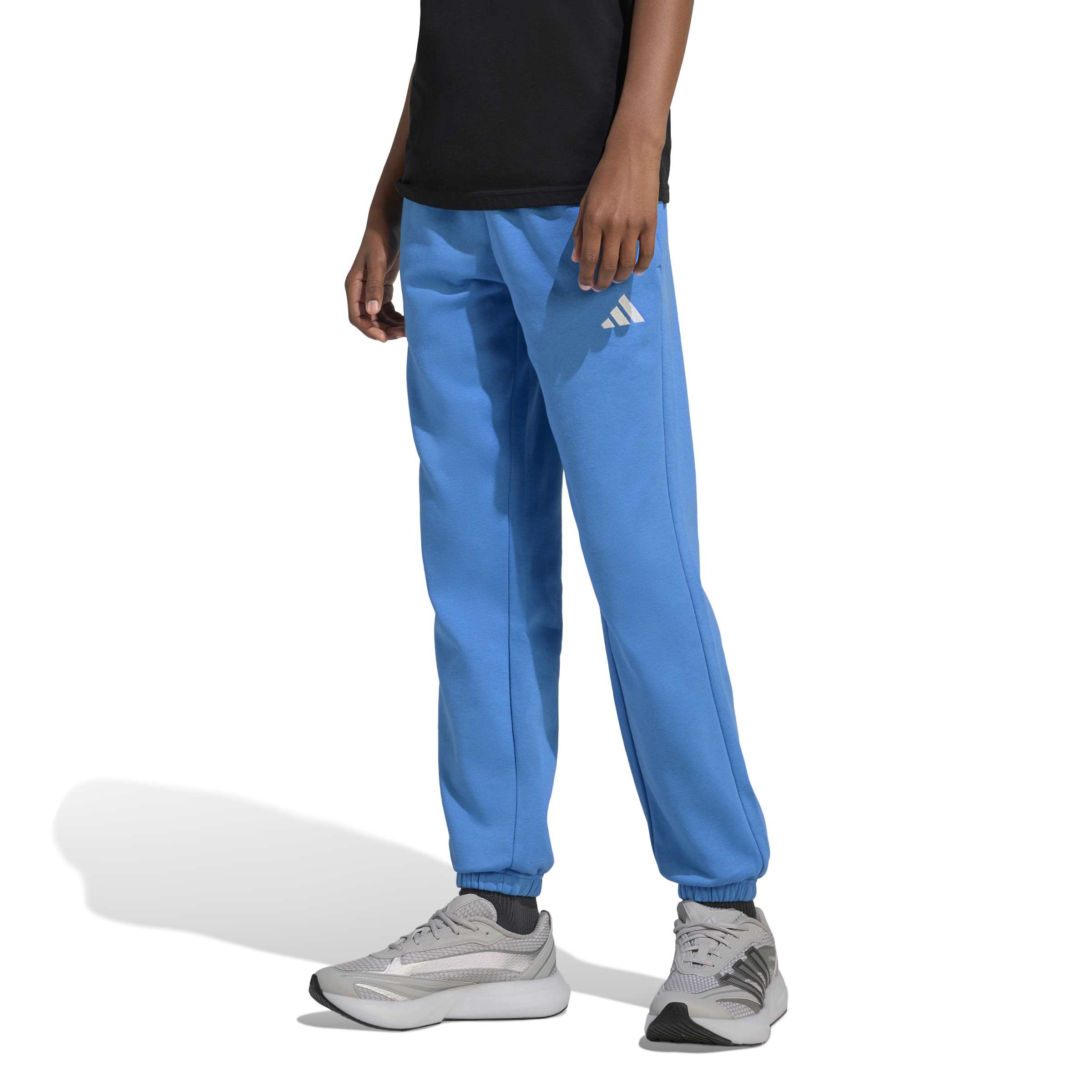 Adidas-Essentials-Joggers-Kids-KS0379-syrrakos-sport (2)