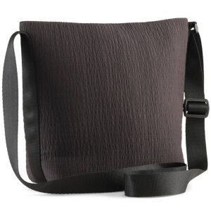 Puma-UP-4L-Zipped-Bucket-Bag-092181-01-syrrakos-sport (2)