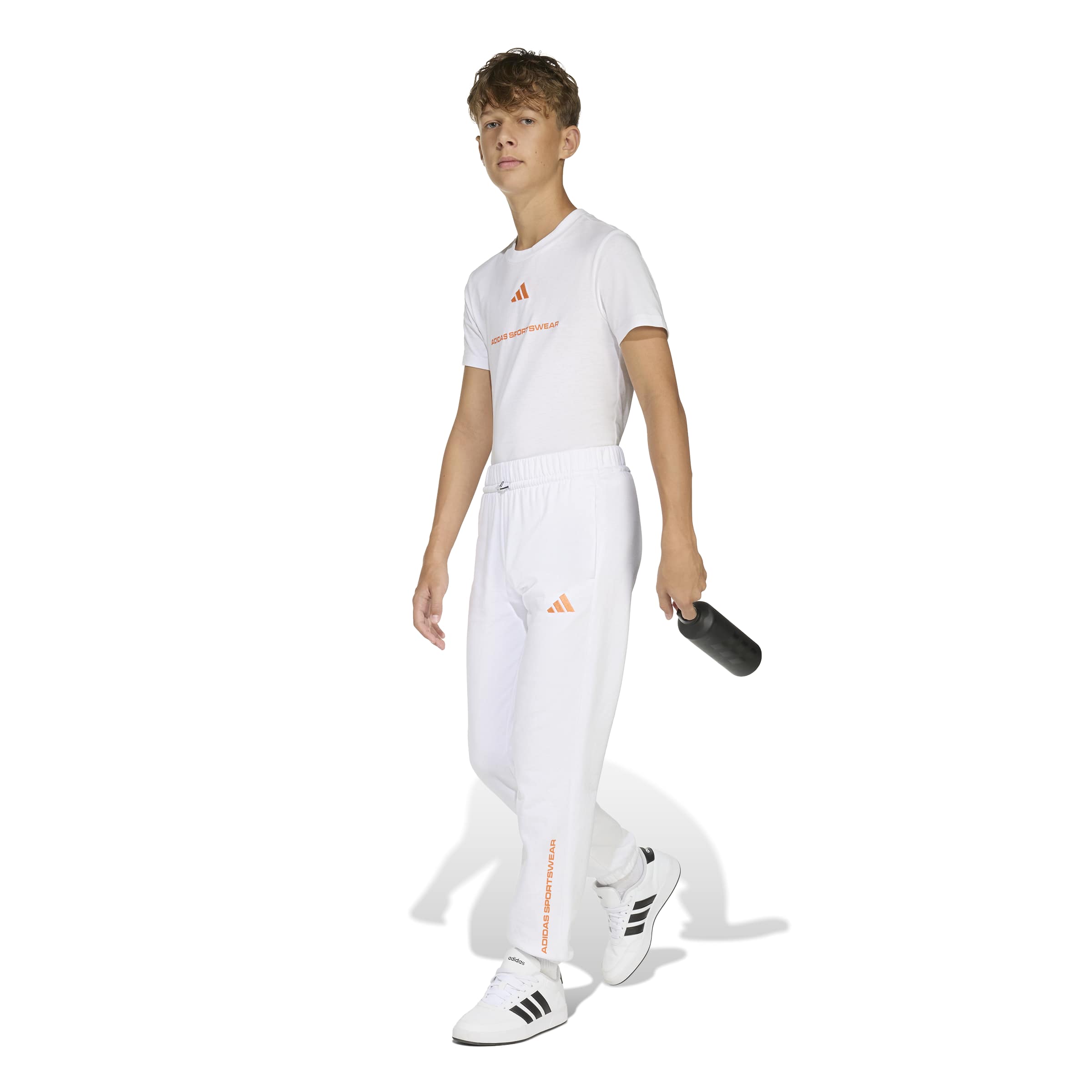 Adidas-Slogan-Single-Jersey-T-Shirt-KG5189-syrrakos-sport (4)