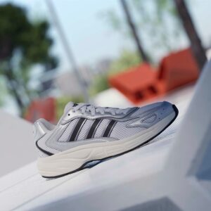 Adidas-Eclyptix-2000-Shoes-KI7020-syrrakos-sport-1